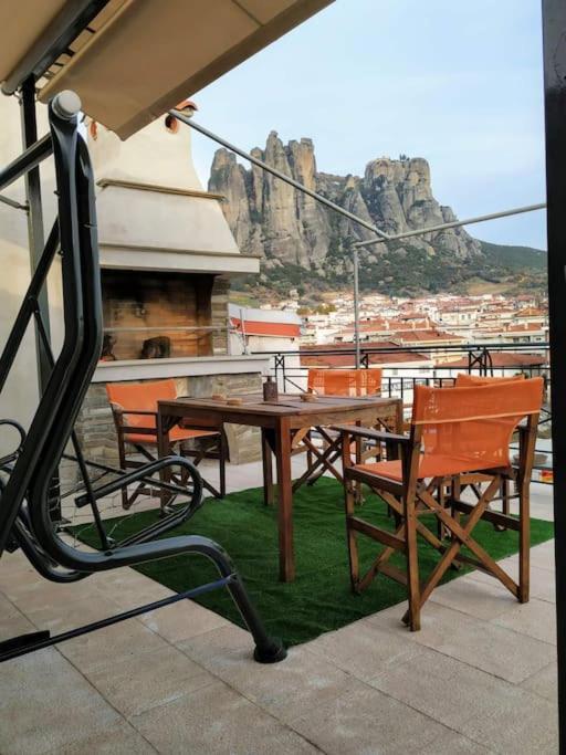 Best View Of Meteora In "Stavros Home" Kalampáka Dış mekan fotoğraf